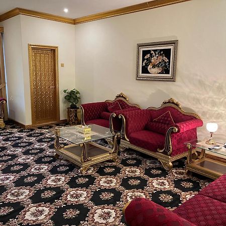 Indus Hotel Hyderabad Ngoại thất bức ảnh