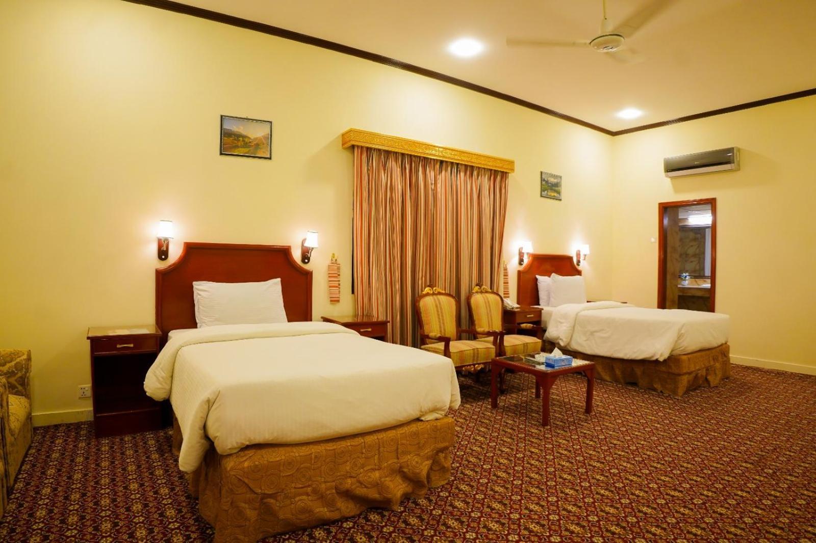 Indus Hotel Hyderabad Ngoại thất bức ảnh