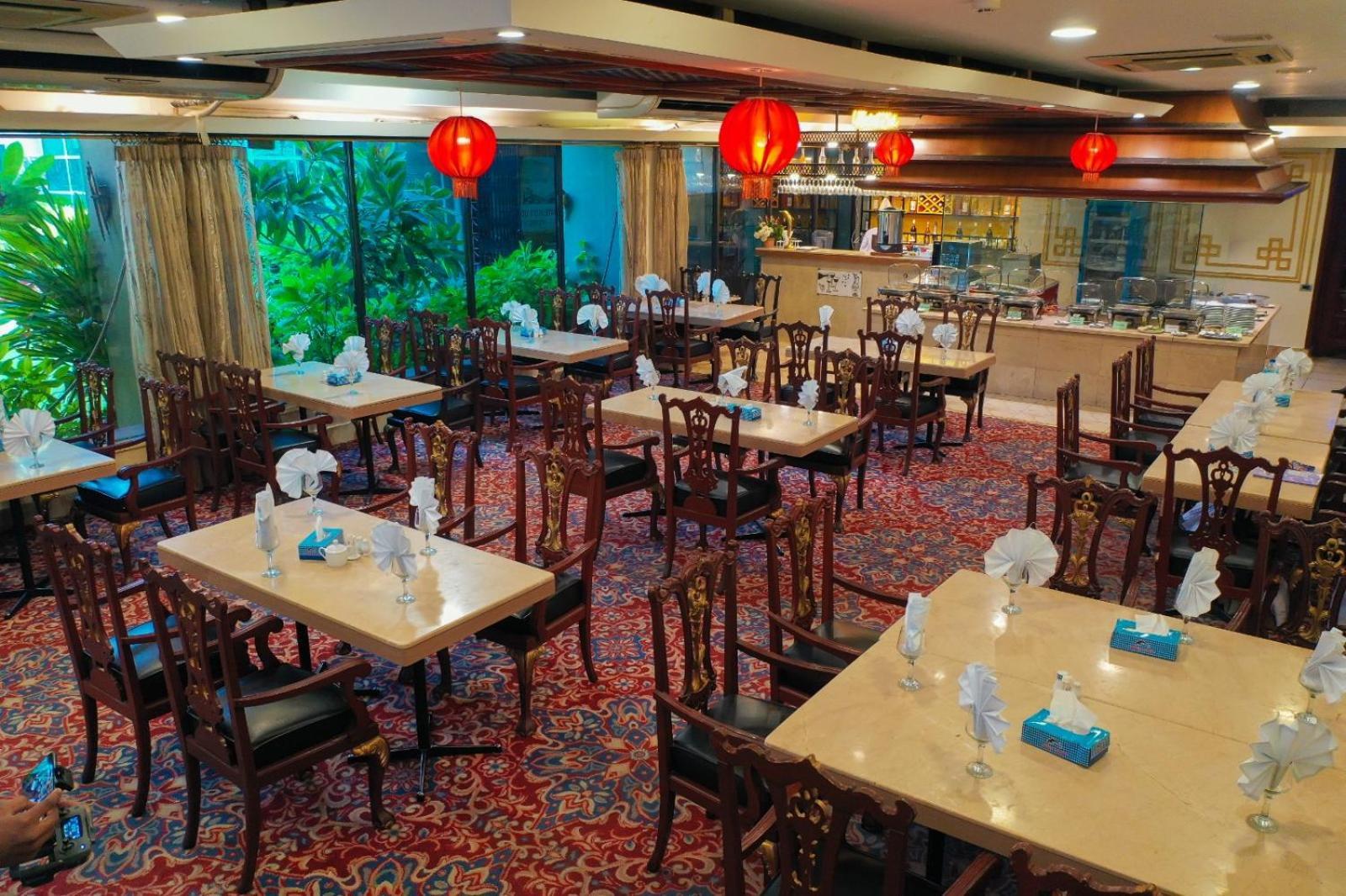 Indus Hotel Hyderabad Ngoại thất bức ảnh