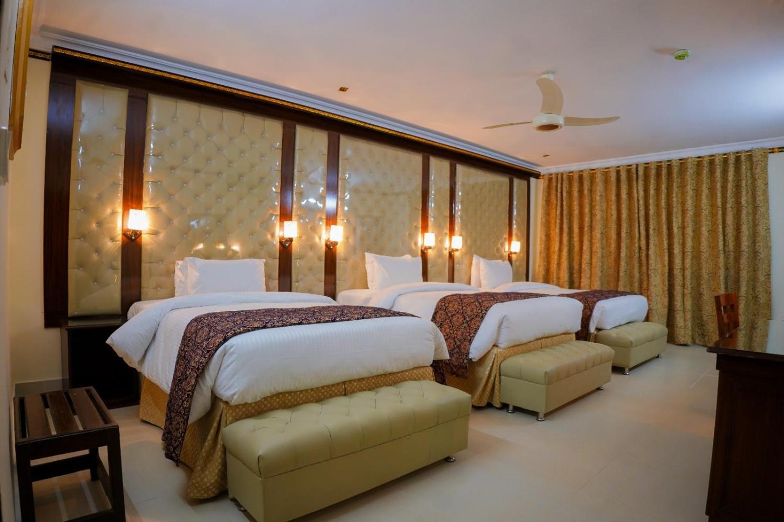 Indus Hotel Hyderabad Ngoại thất bức ảnh